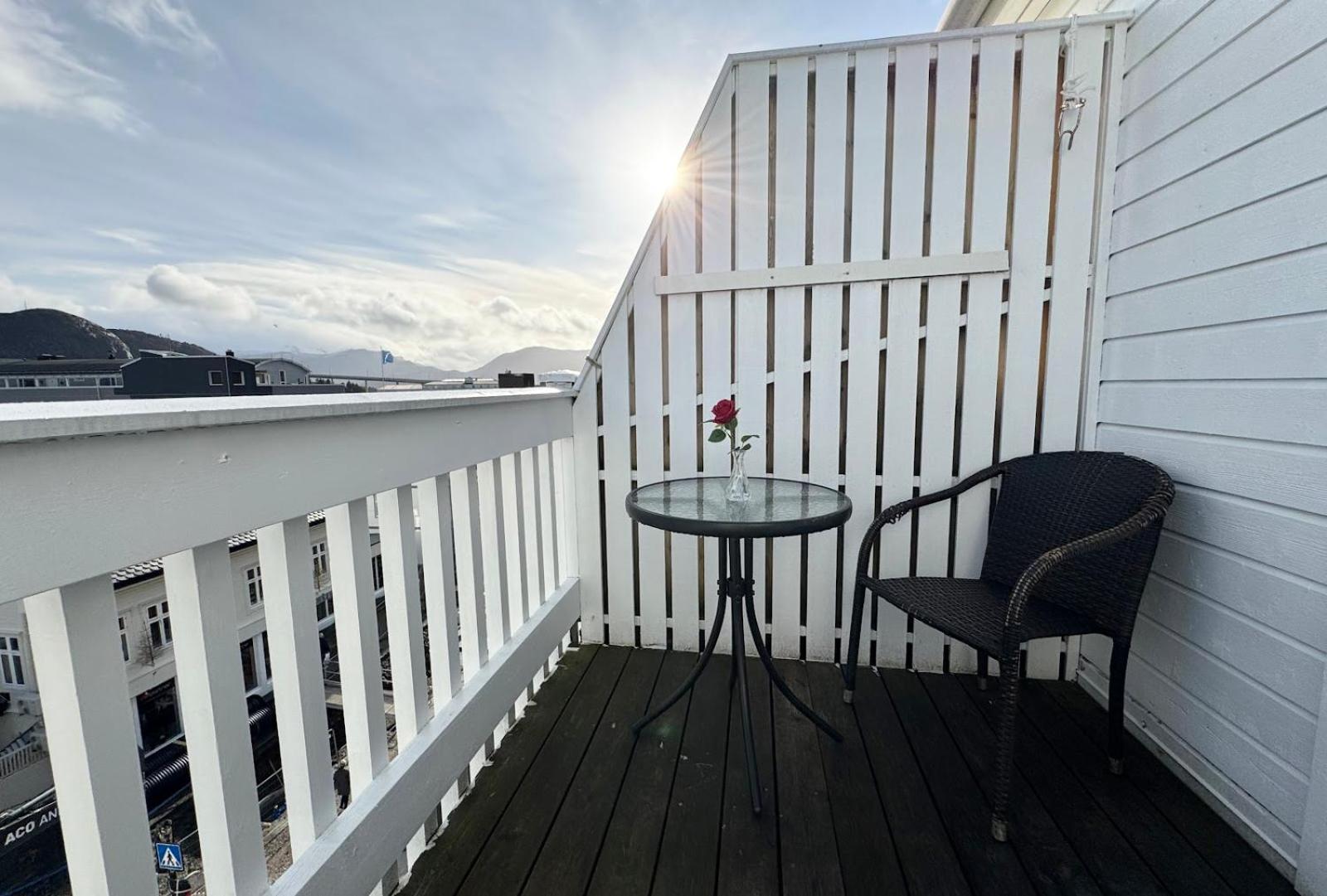Jibben Hotell Maloy Exteriér fotografie